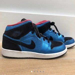 Vintage Blue and Black Jordan 1s